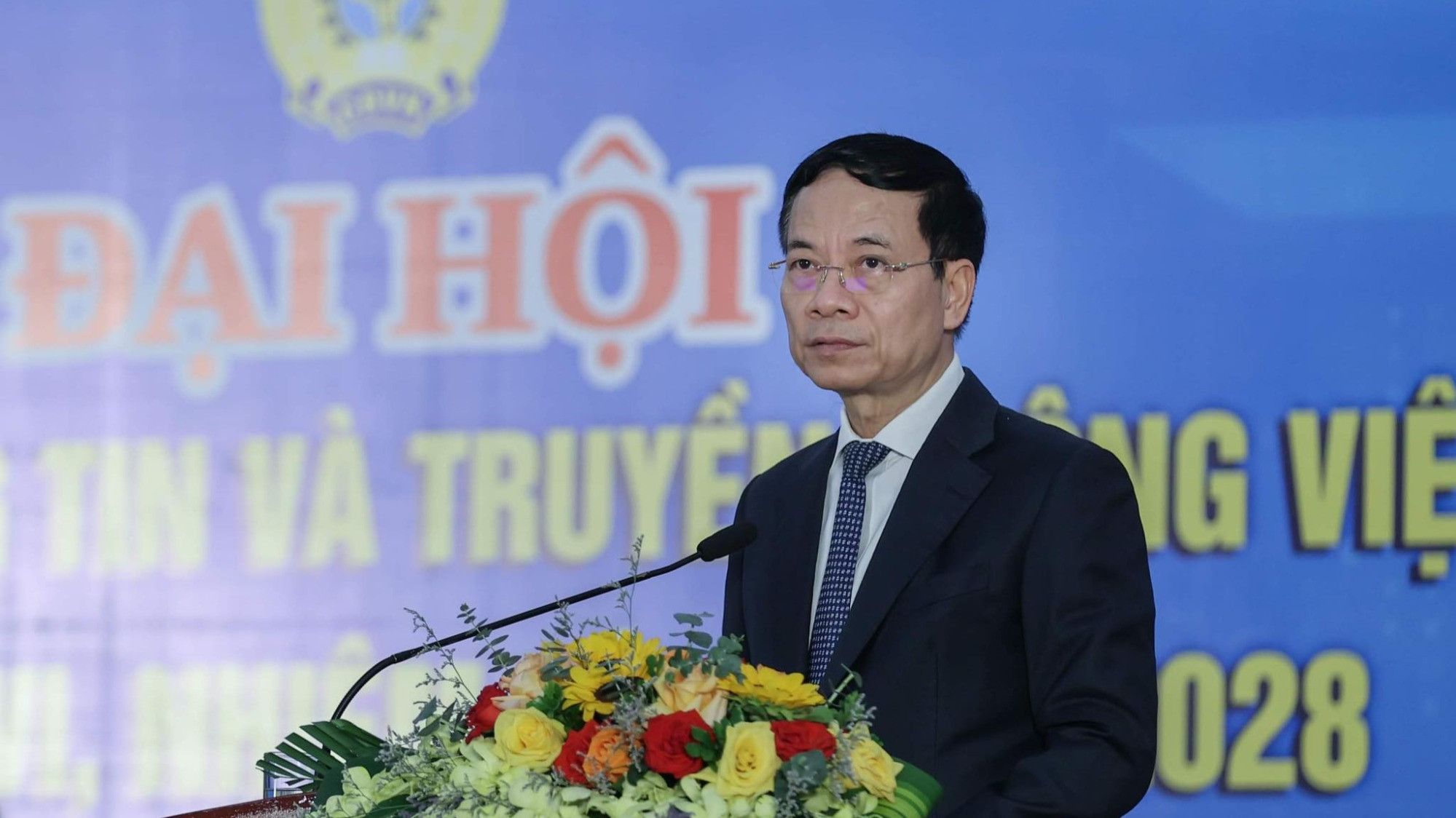 Bài 7: Bộ trưởng Nguyễn Mạnh Hùng nói về cách dùng AI cho người lao động