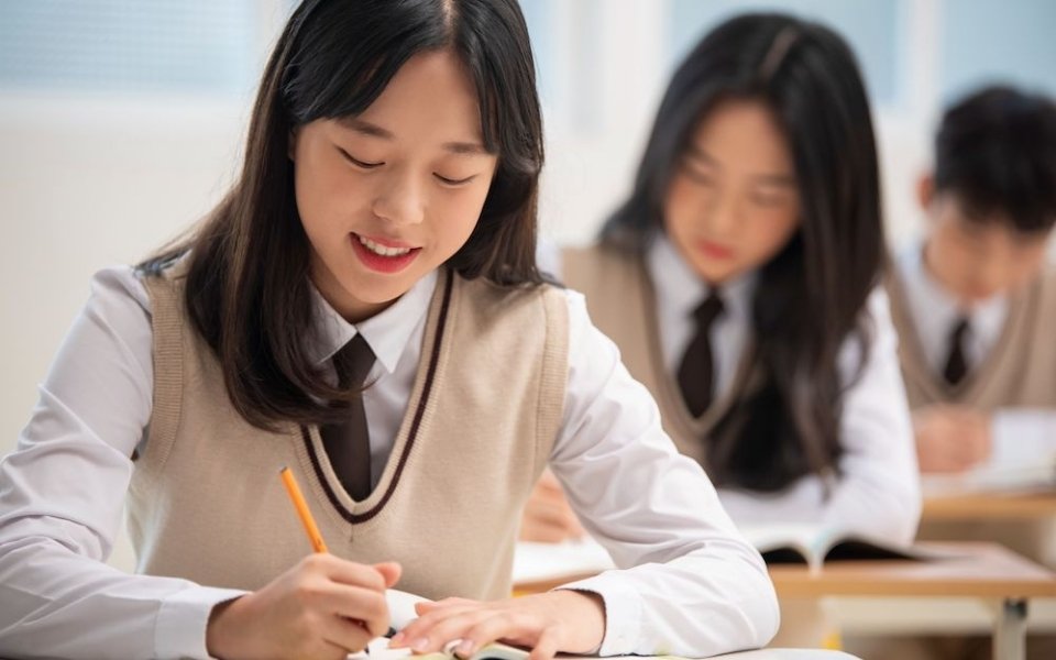 Bài tập về dấu hiệu chia hết cho 6