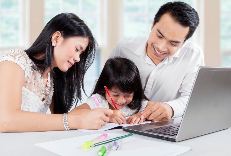 7 cách dạy con của người Do Thái giúp trẻ thông minh và bản lĩnh