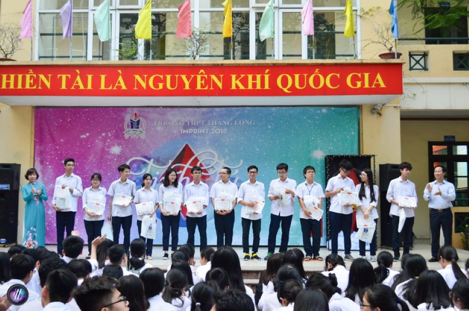 học sinh thpt thăng long