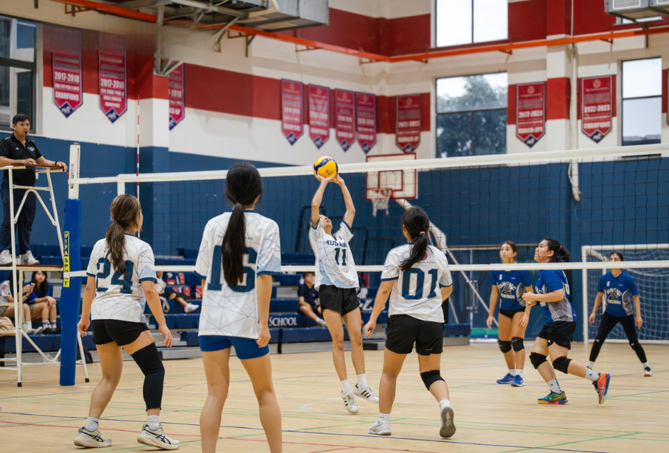 học sinh trường quốc tế tas