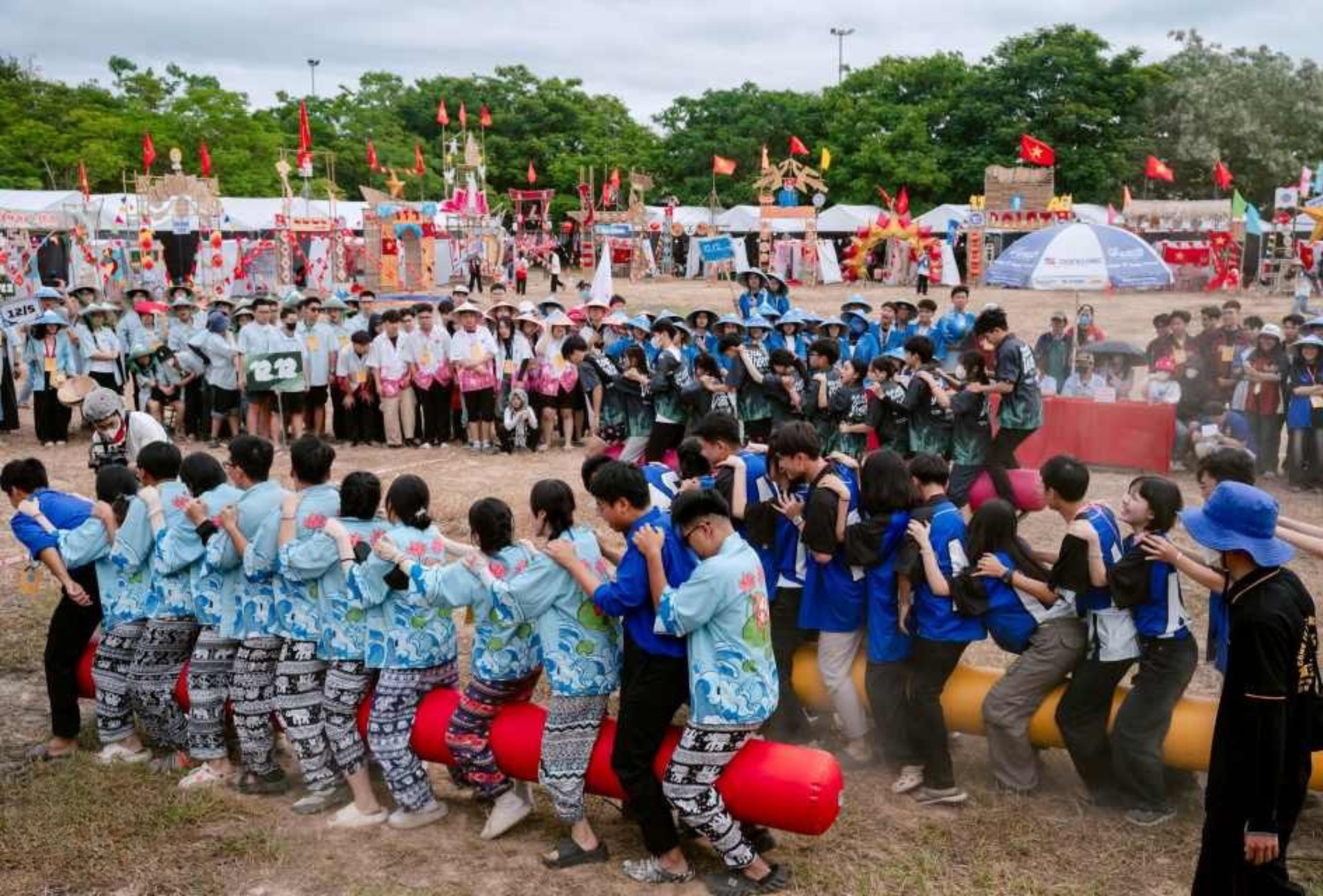 học sinh thpt hoàng hoa thám đà nẵng