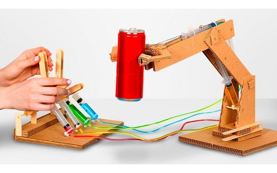 Cánh tay robot đơn giản