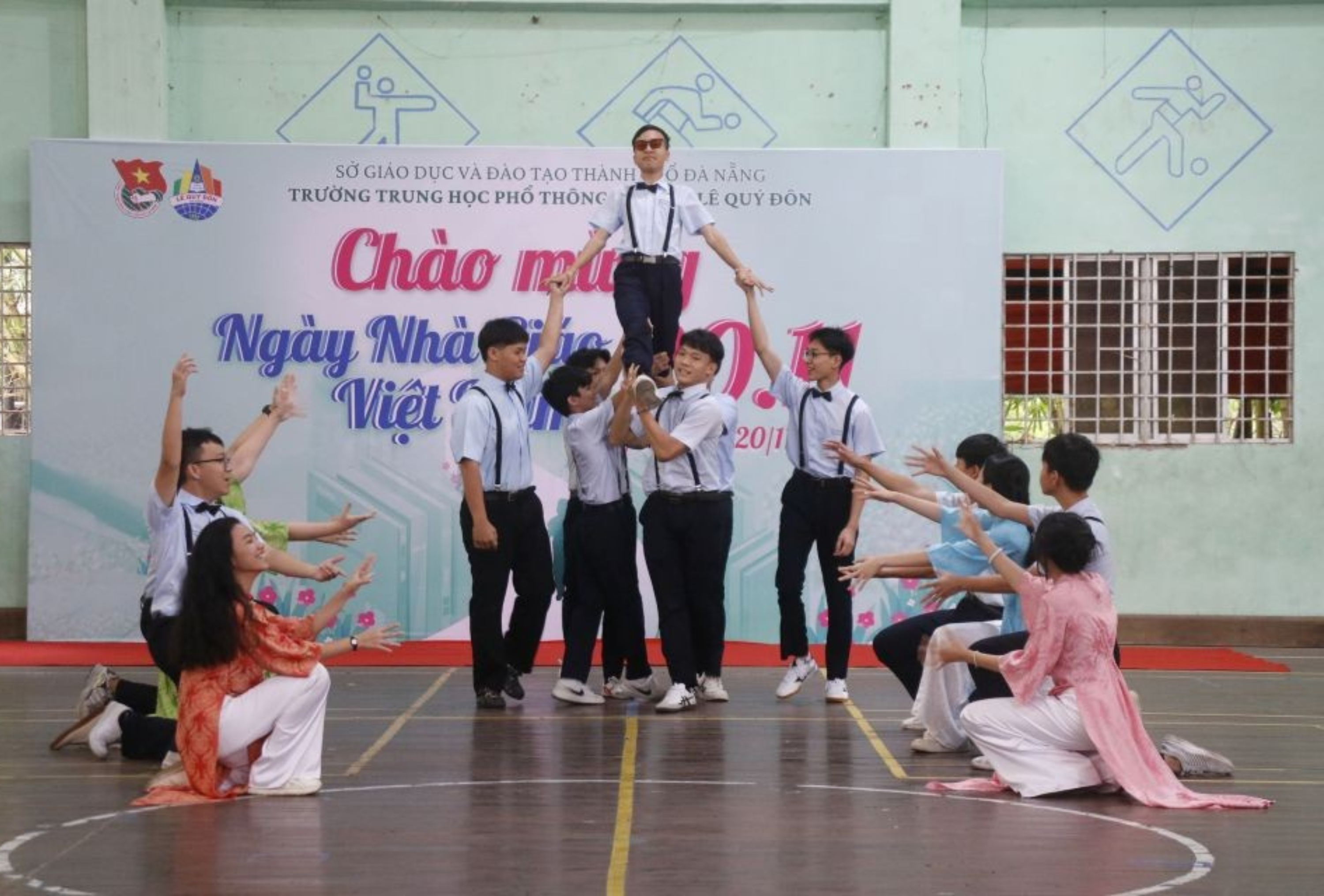 môi trường học tập thpt chuyên lê quý đôn đà nẵng