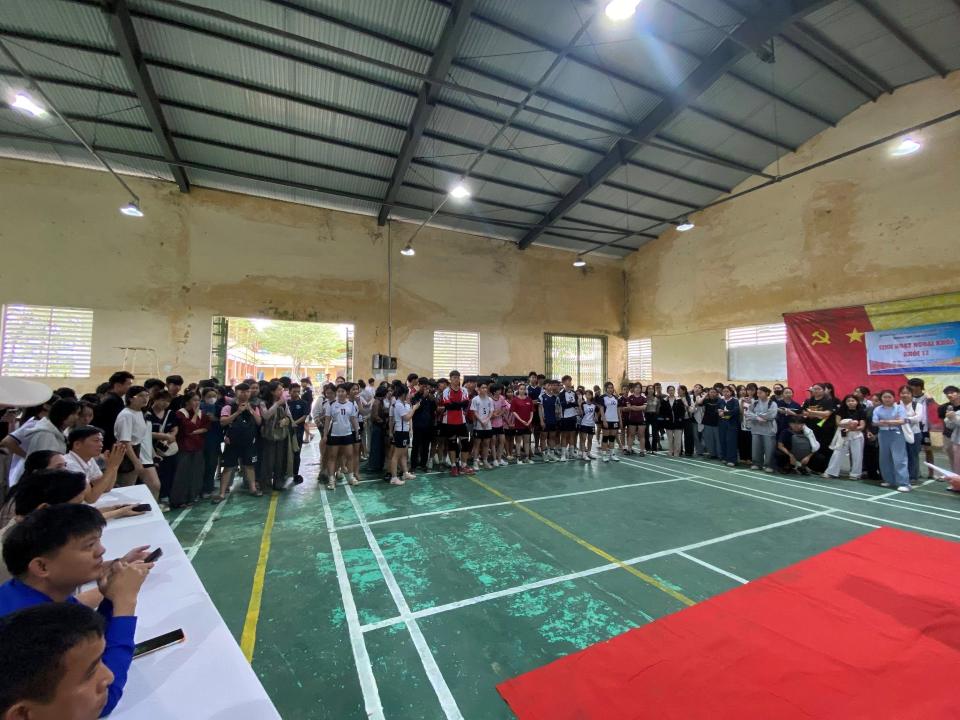 nhà đa năng thpt ông ích khiêm đà nẵng