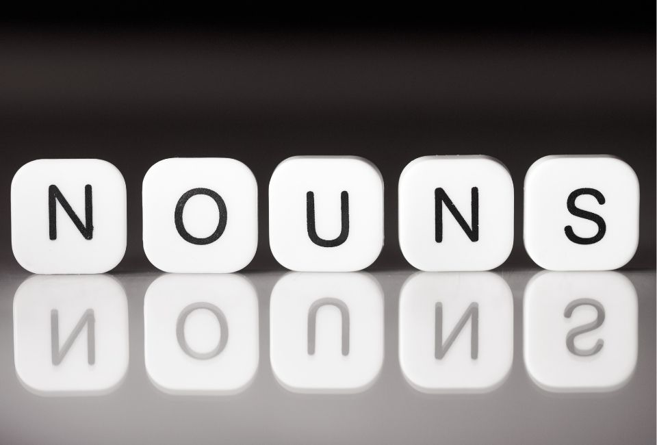 Noun (Danh từ) là gì?